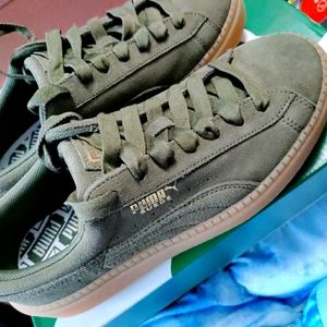 Puma Suede Olive Night size 8